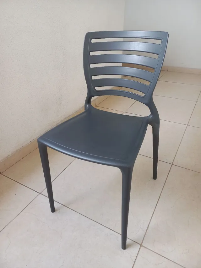 Conjunto de Mesa e Cadeira Tramontina Sofia Infantil Vermelho em  Polipropileno e Fibra de Vidro 2