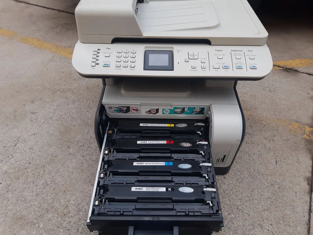 Impressora Hp LaserJet Color CM1312 usada - Foto 4