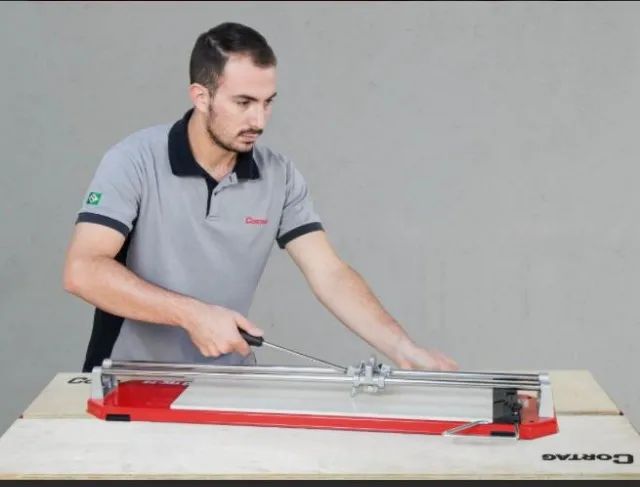 Cortador Profissional de Pisos e Azulejos 900mm Tec90 - Cortag - Foto 2