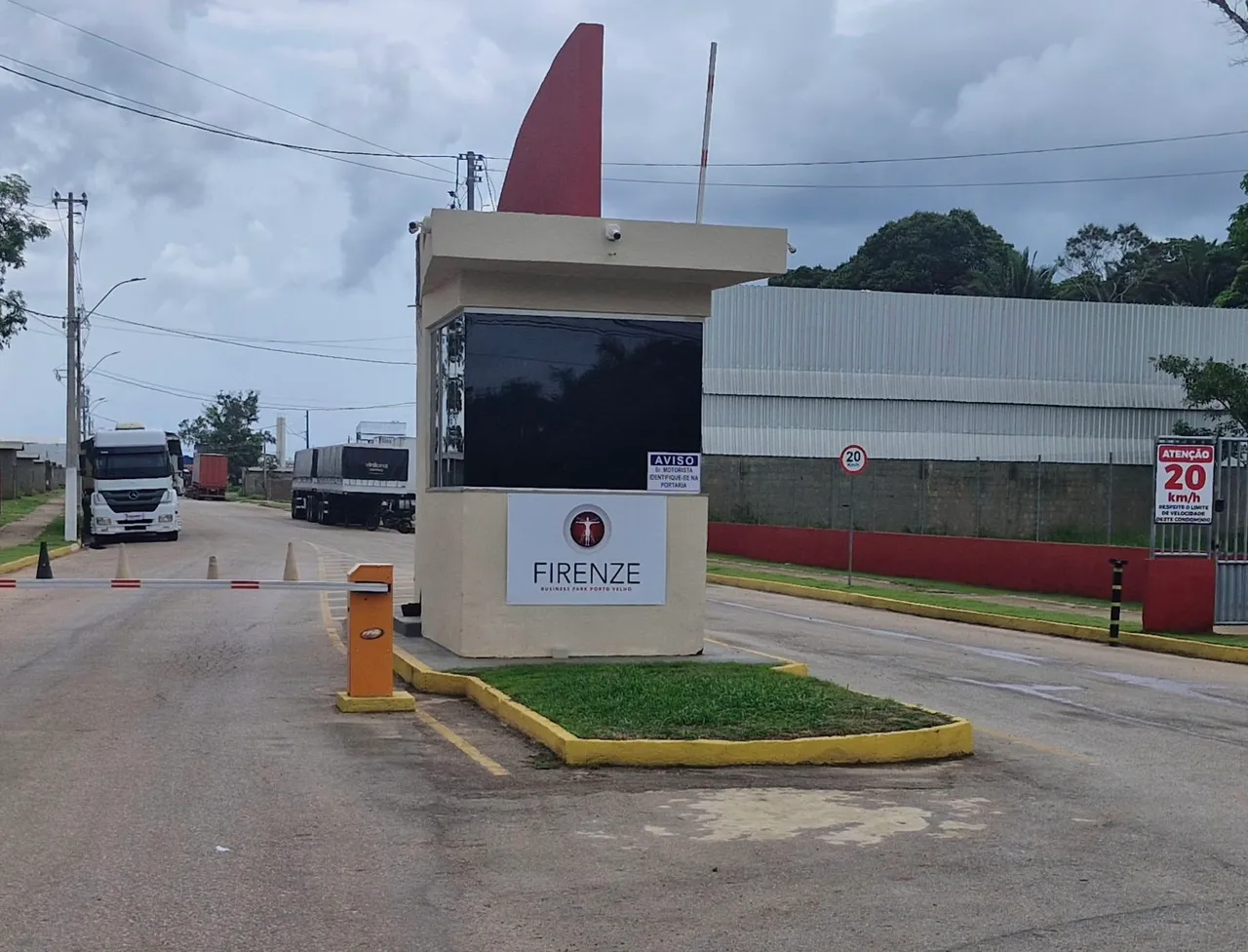 Vendo 2 Lotes no FIRENZE BUSINESS