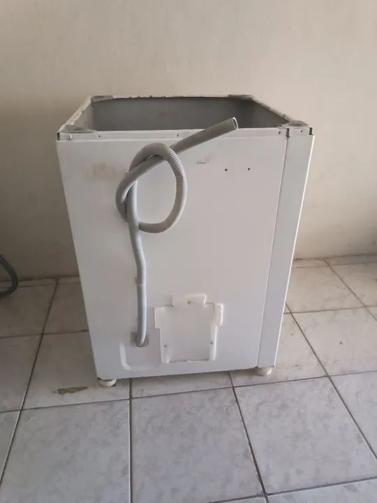 Vende-se gabinete da máquina de lavar Consul e Brastemp 10kg, 11kg, 11,5kg e 12kg.
