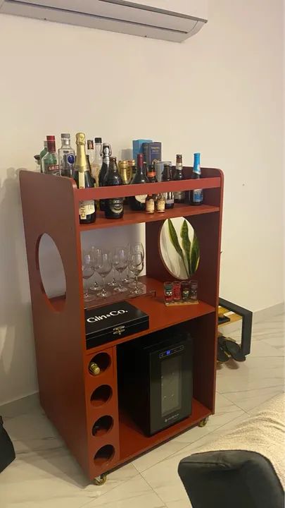 Vendo Bar sem detalhes c pouco uso