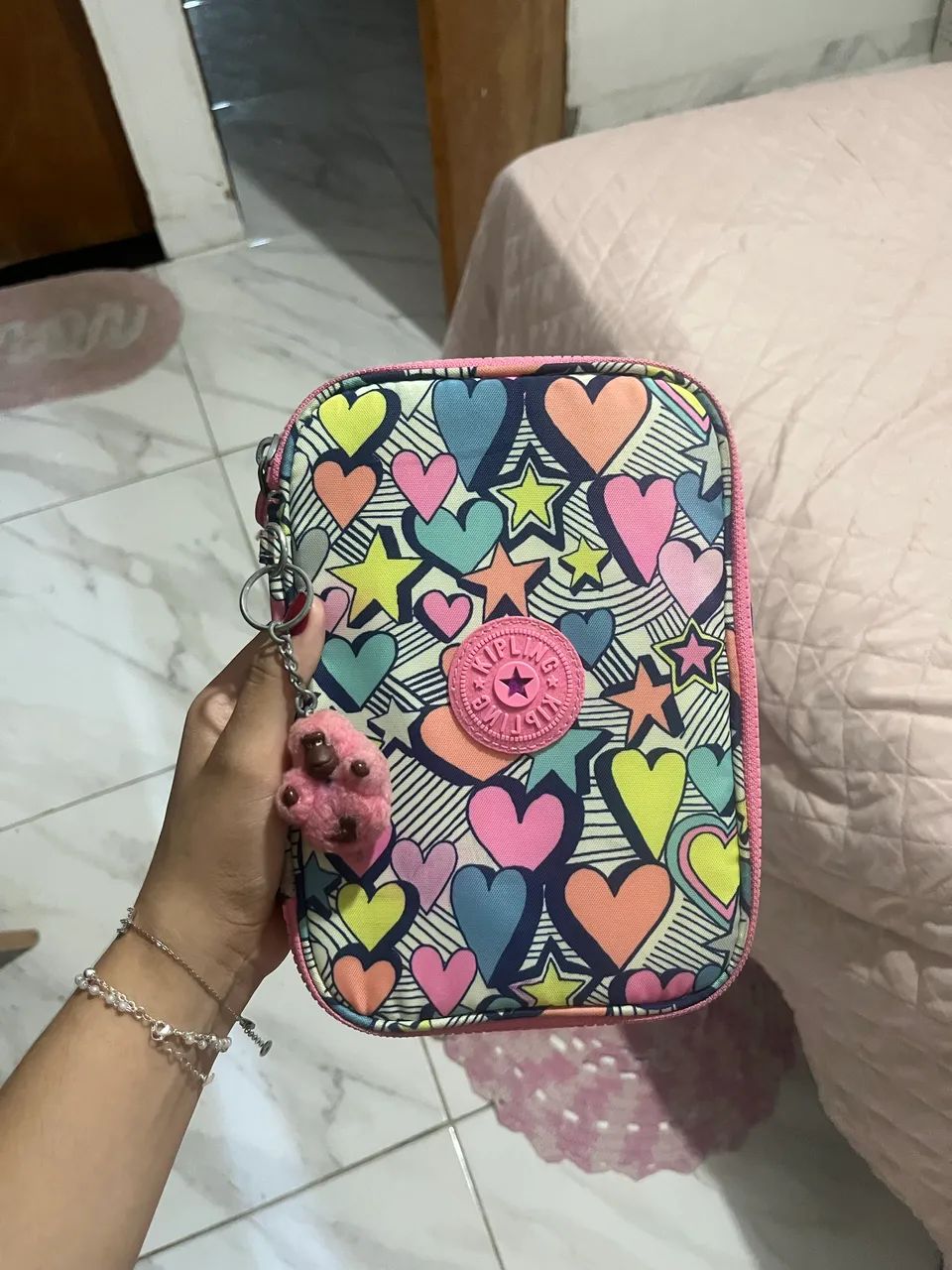 Vendo estojo kipiling 