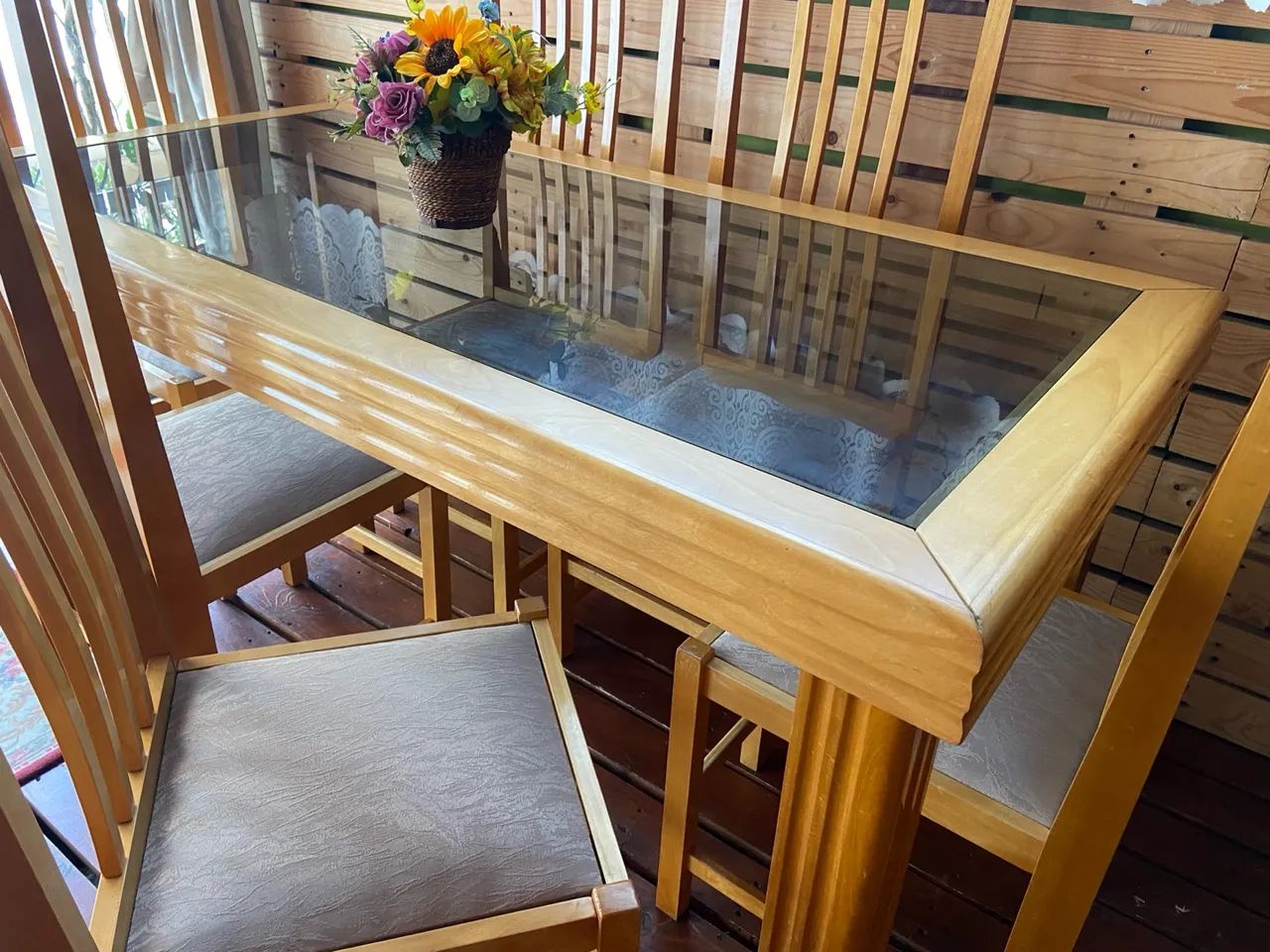 Mesa de Jantar de Madeira com 6 Cadeiras - Foto 4