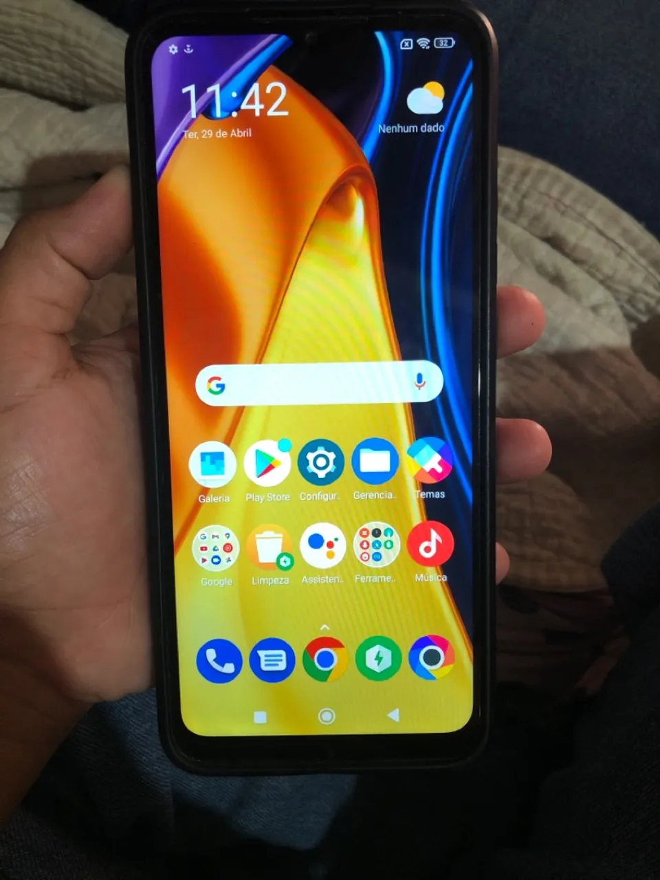POCO C40