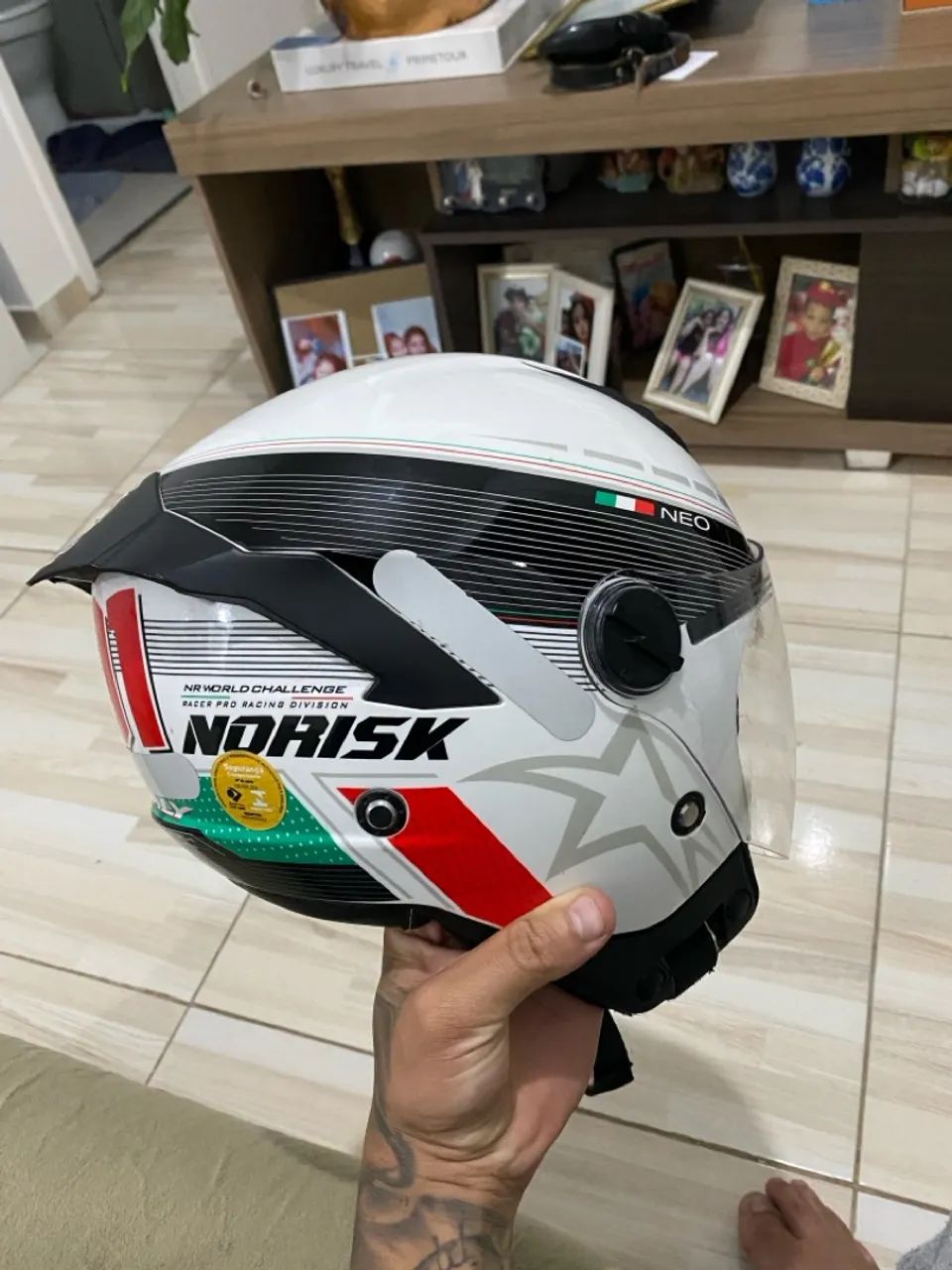 Capacete Norisk Neo Grand Prix Itália TM 58 - Foto 4