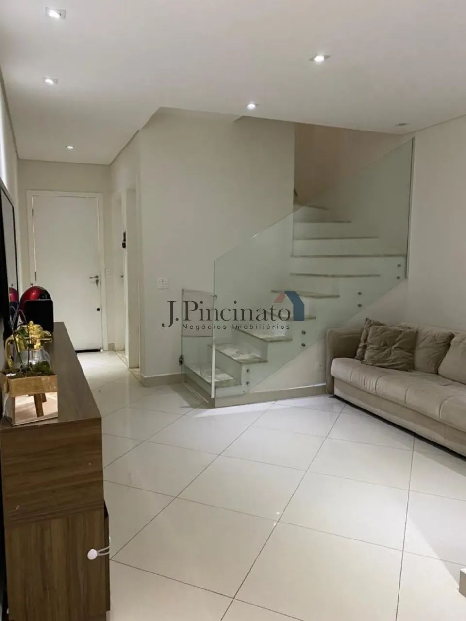 CASA COM 02 QUARTOS PARA ALUGAR NO CONDOMÍNIO BELLA COLÔNIA NO BAIRRO COLÔNIA EM JUNDIAI S - Foto 3