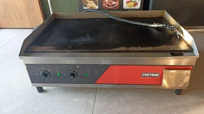 Chapa Elétrica Croydon CE08 80CM