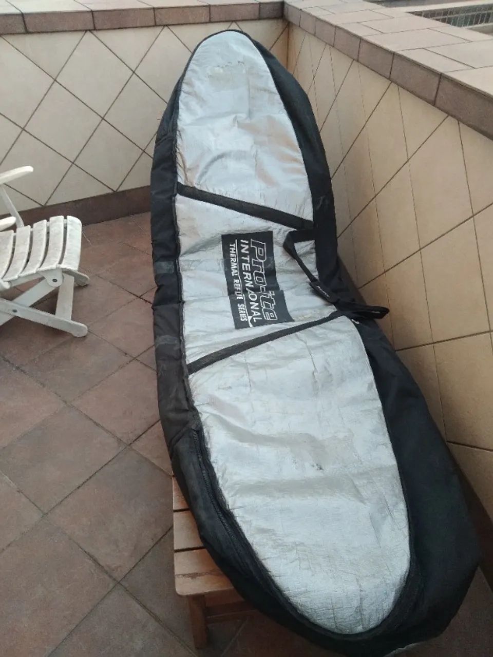 Capa Sarcófago Pro Lite Térmica Refletiva 8,0 2,40m x 53cm x 32cm - Foto 3