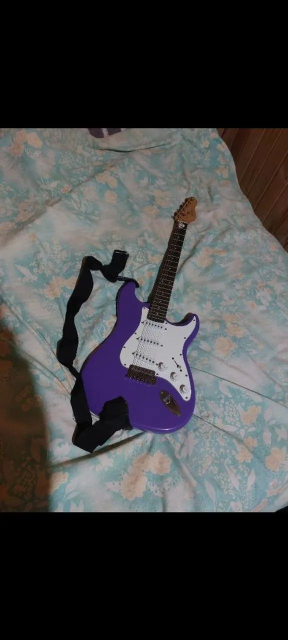 Guitarra Elétrica Roxa - Foto 2
