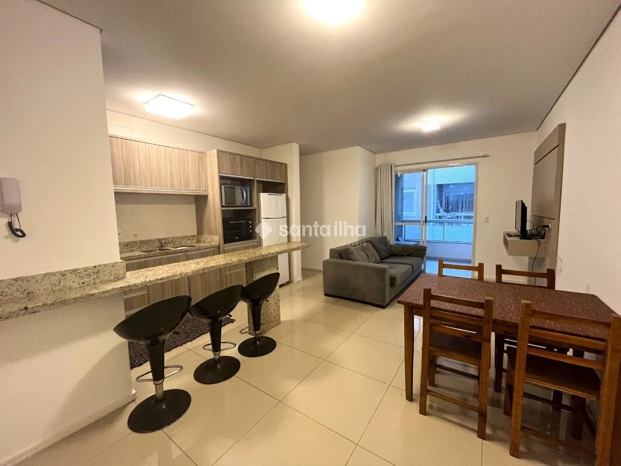 Apartamento com 2 dormitórios para alugar, 71m² - Campeche - Florianópolis/SC - Foto 2