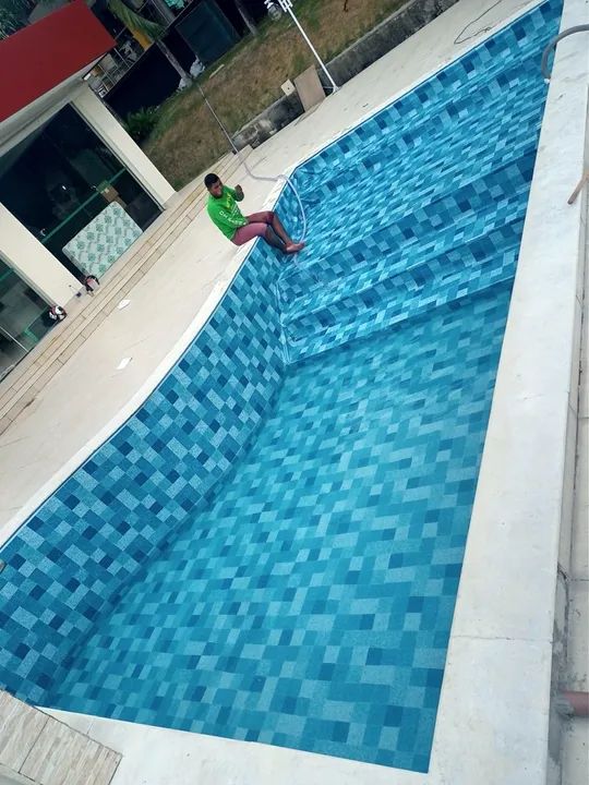 Manutenção, Reforma e Construção de piscina/ troca de vinil - Foto 4