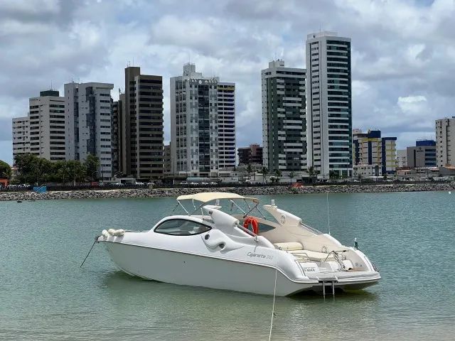 Lancha Ecomariner Cigarrette