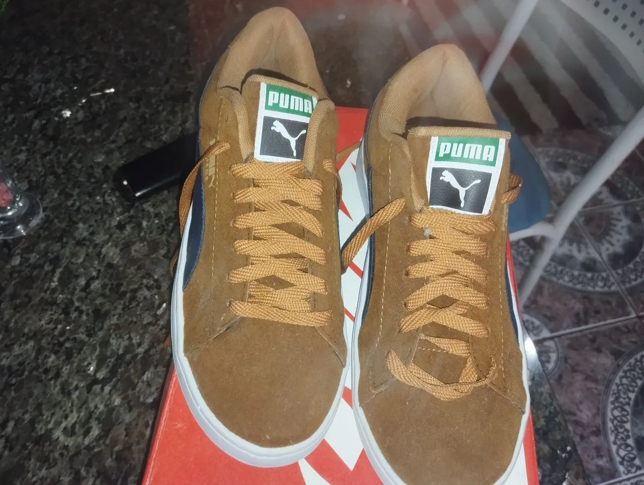 Tênis Puma Suede Marrom usado tamanho 37.38