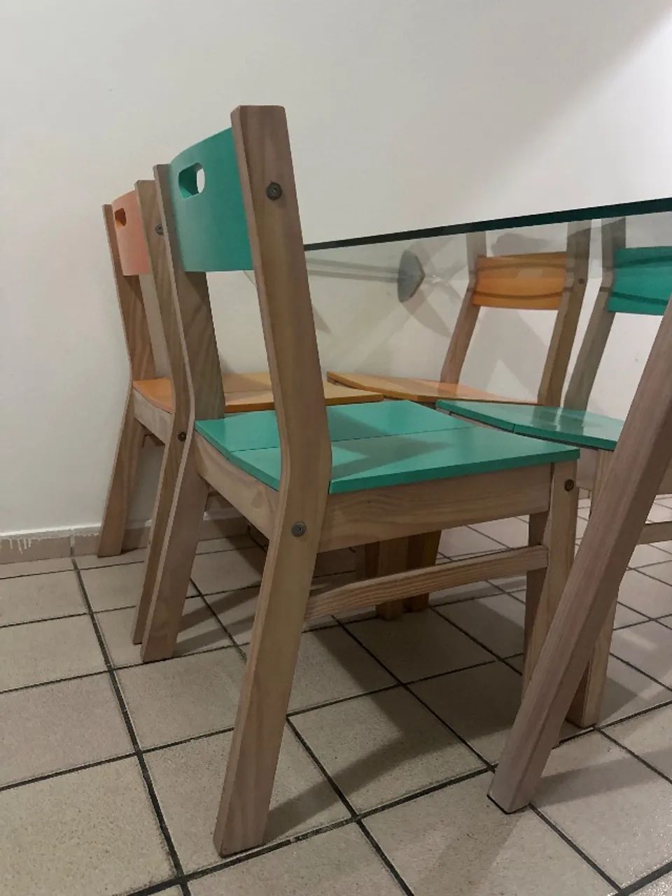 Table with 4 Chairs64961566443138121