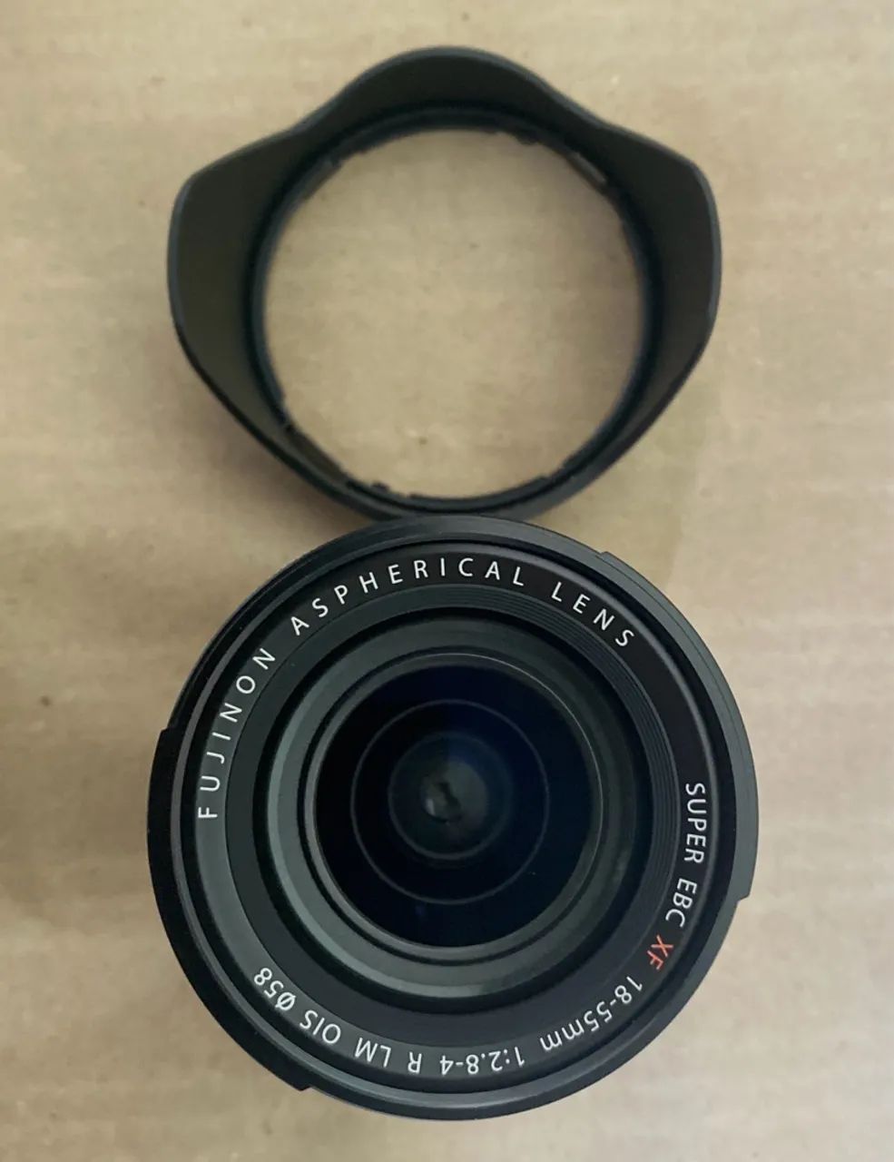 Lente Fujifilm XF 18-55mm f/2.8-4 R LM OIS - Foto 2