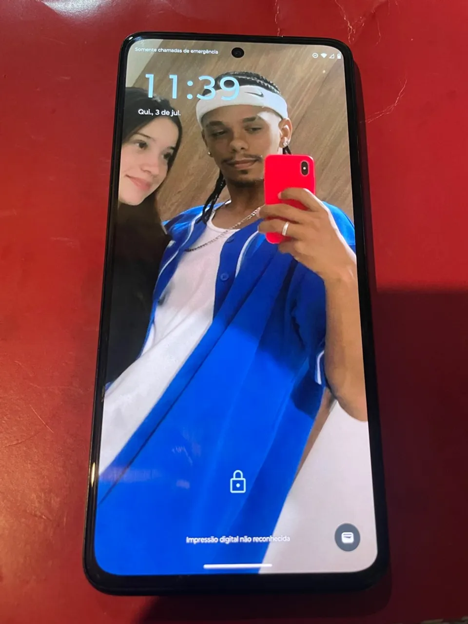 celular novo bateria dura um dia inteiro