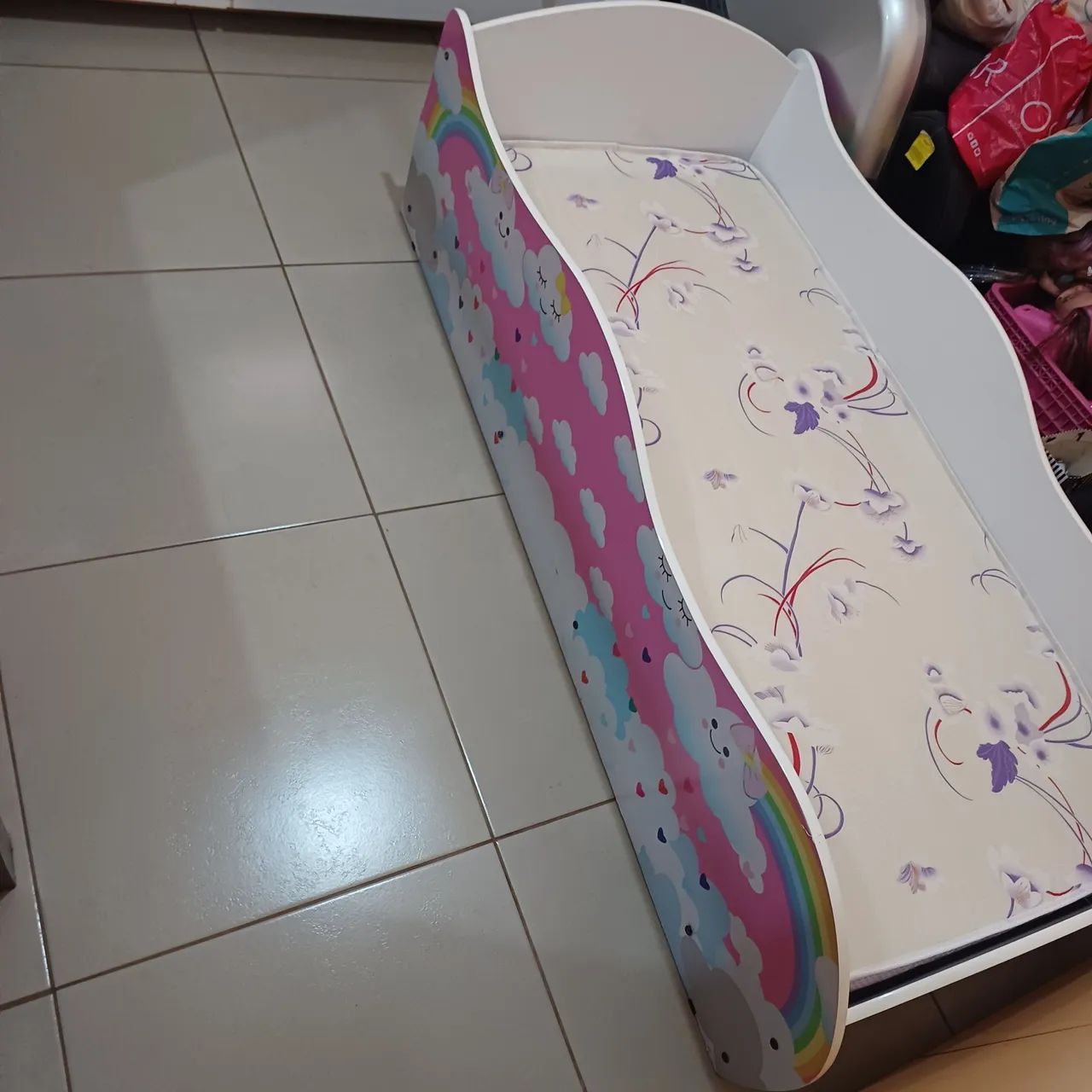 Cama infantil 64363741637123124