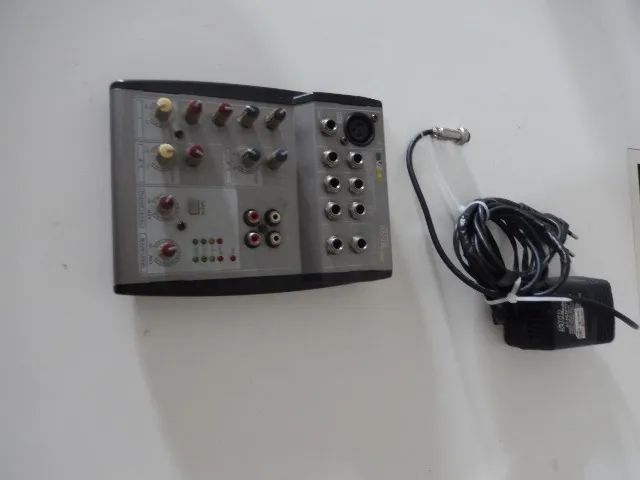 Mesa de Som SKP VZ5 110v - Foto 3