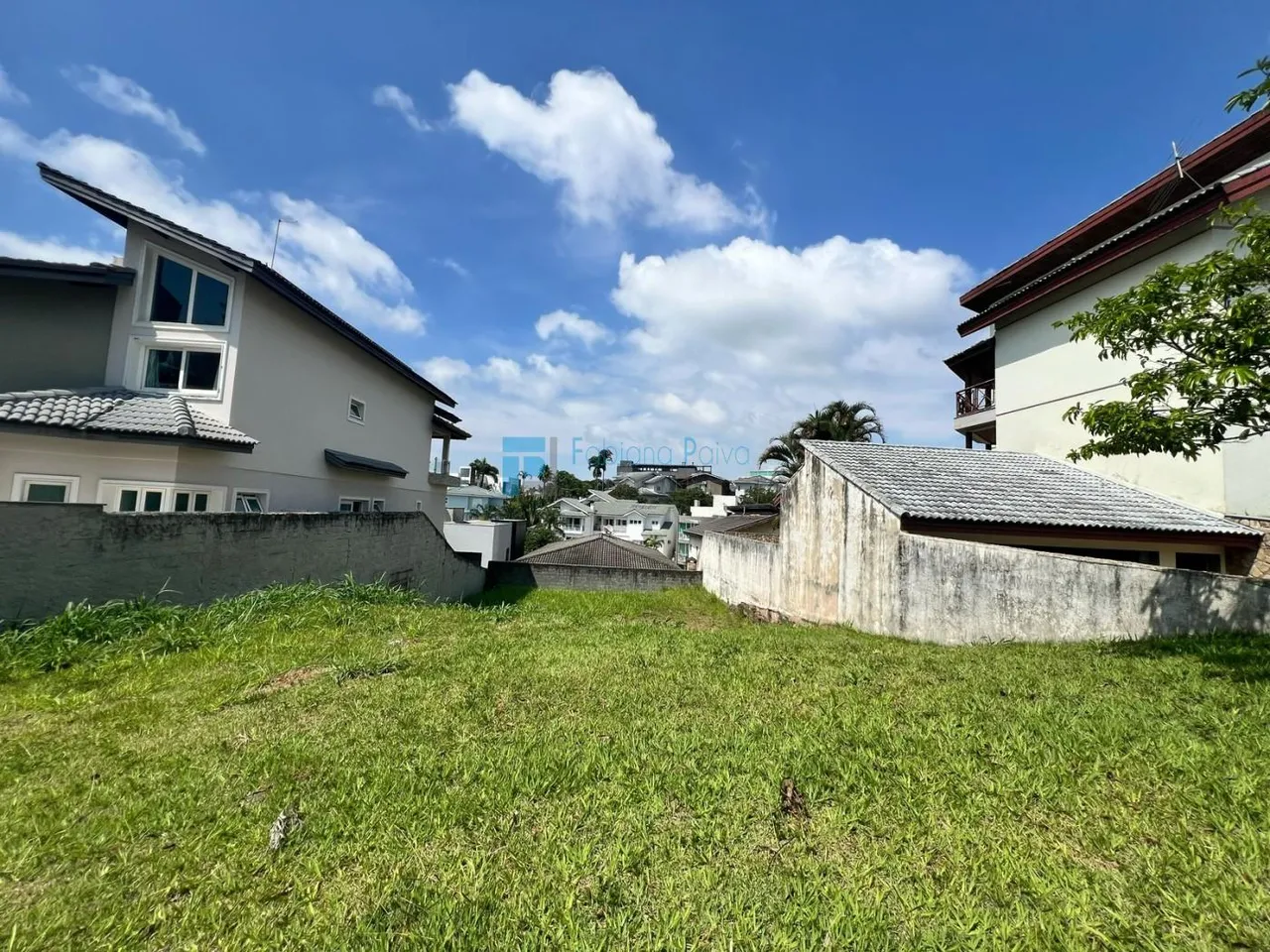 Terreno em Condomínio para Venda, Condomínio Arujá 5, localizado na cidade de Arujá / SP.