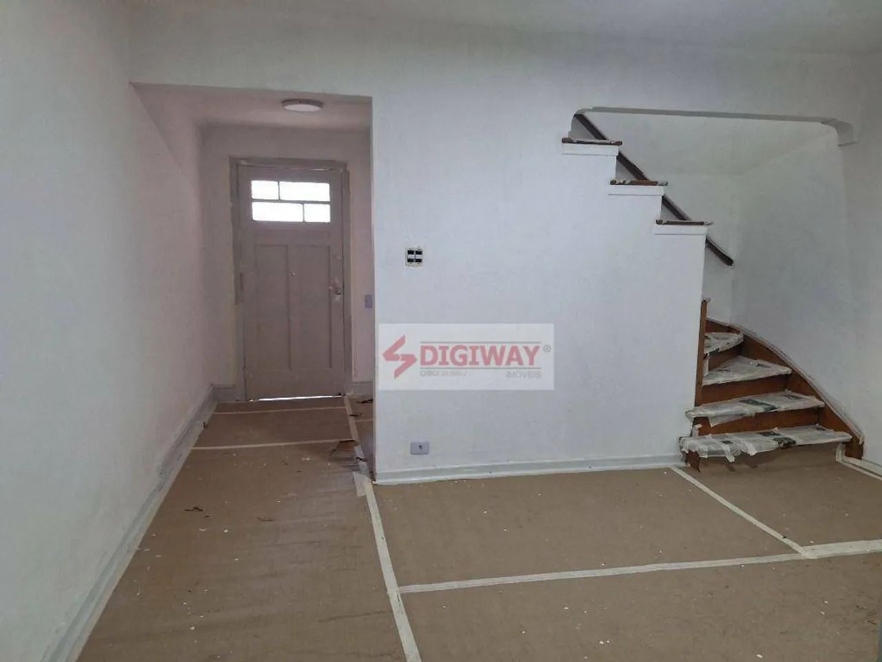 Casa com 4 quartos para alugar no Cambuci. - Foto 3