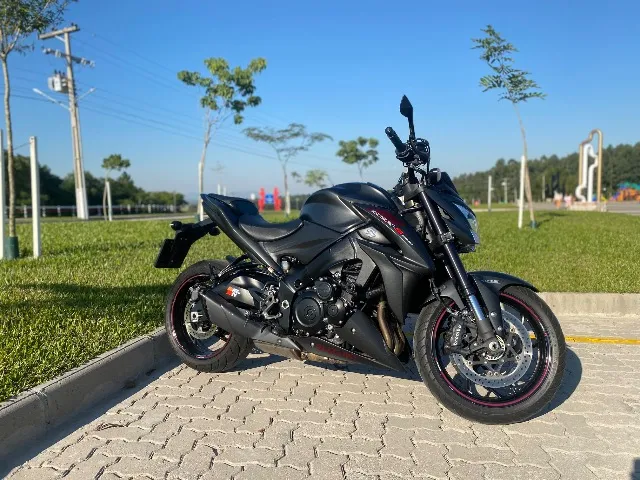 Suzuki GSX S1000