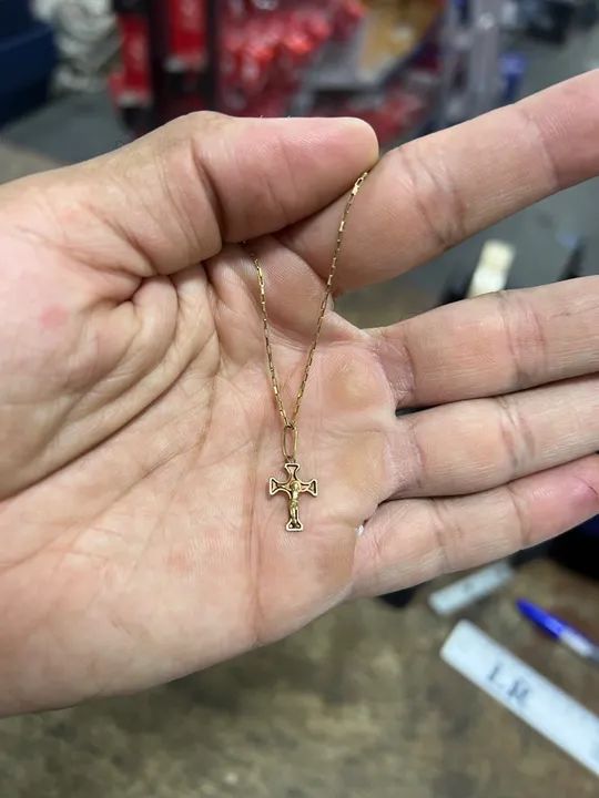 Cordão de ouro com cruz - Foto 4