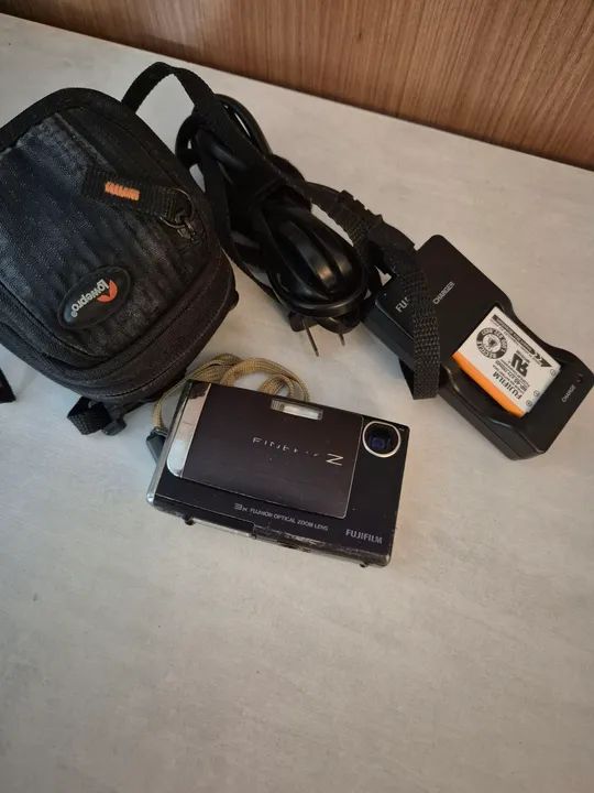 Câmera Digital Fujifilm FinePix Z