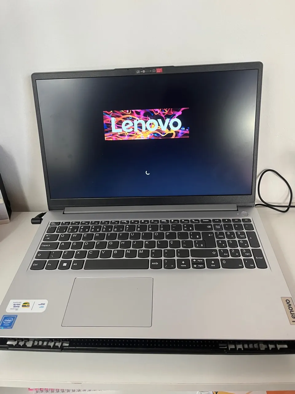 Vendo Notebook Lenovo