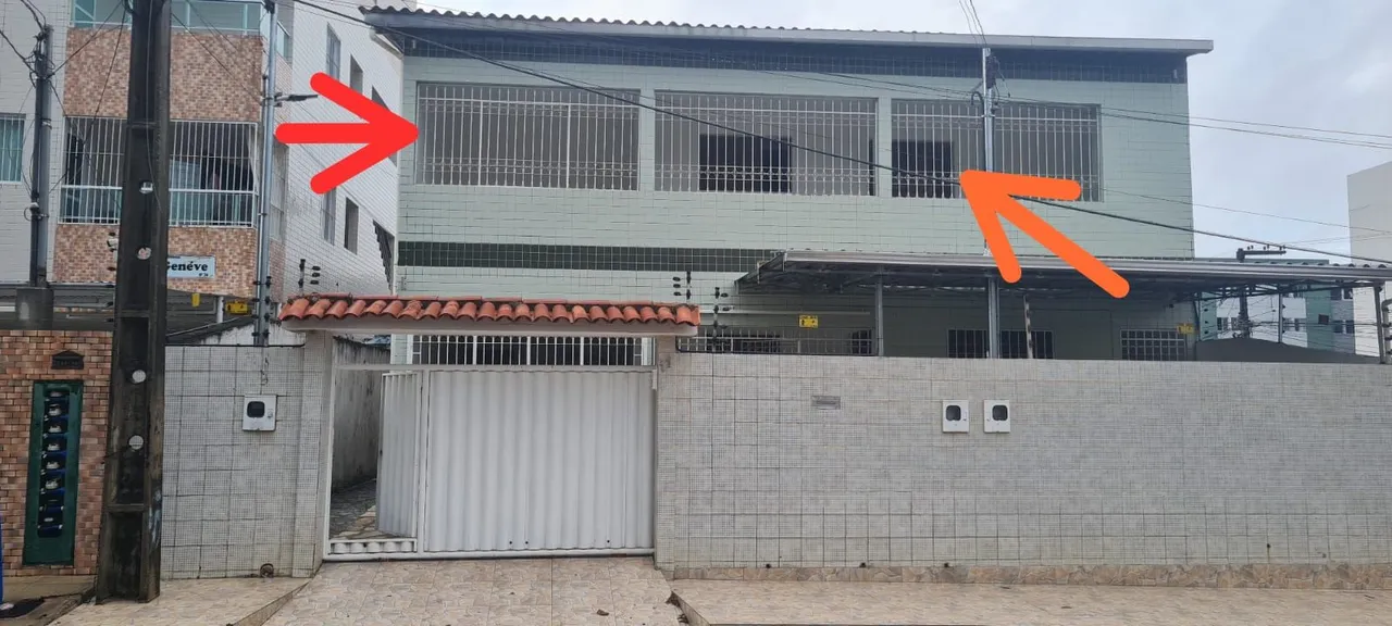 Casa nos Bancários 4 quartos.