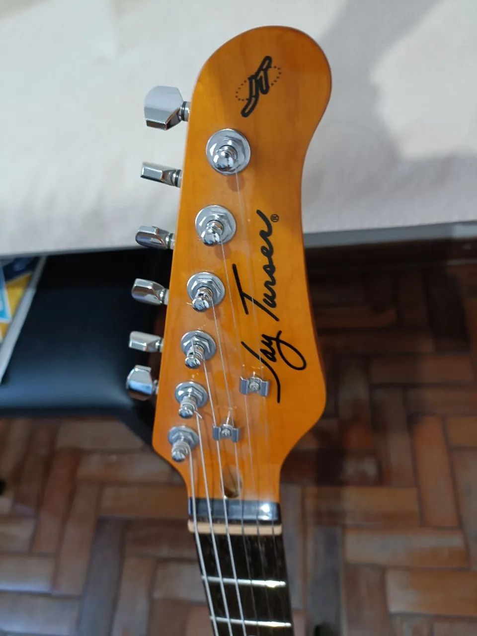 Guitarra Jay Turser - Foto 2