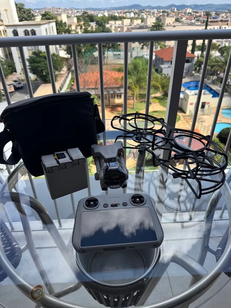 Drone DJI Mini 3  + kit Fly more + Proteção de hélices + Case de transporte  - Foto 2