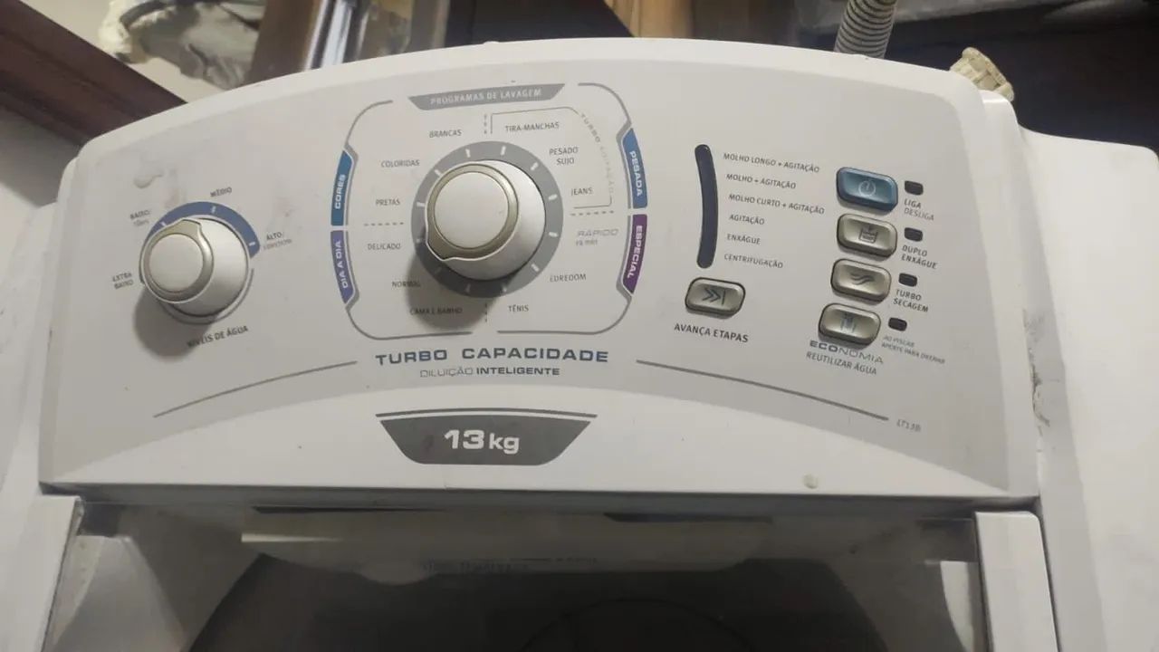 Máquina de Lavar 13kg Turbo Capacidade - Diluição Inteligente
