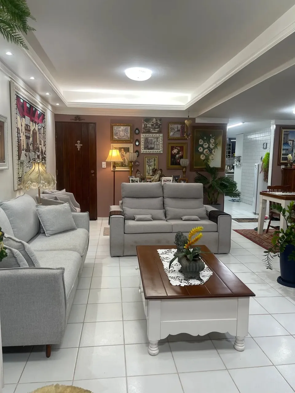 lindo apartamento para venda em Intermares com três quartos.