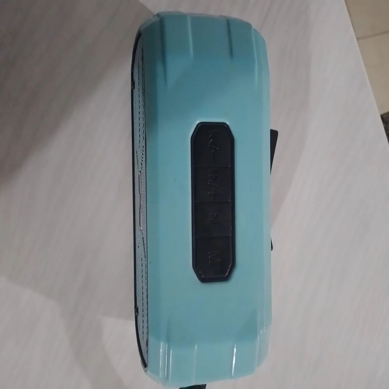 Caixa de Som Bluetooth Portátil - Foto 2