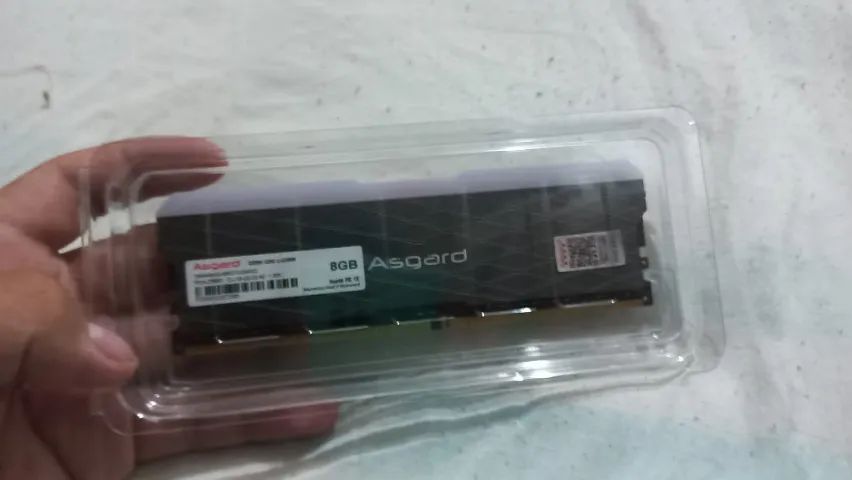 Memoria DDR4 16gb 8x2 Asgard RGB - Foto 3