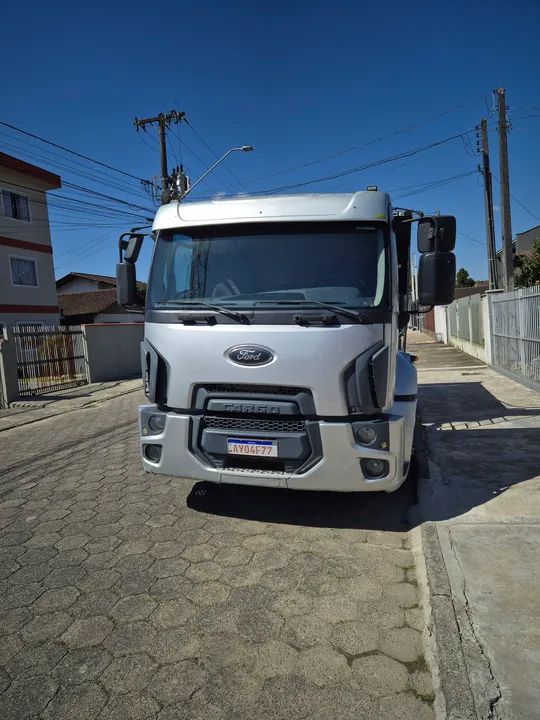 Caminhao toco basculante ford cargo1719  - Foto 4
