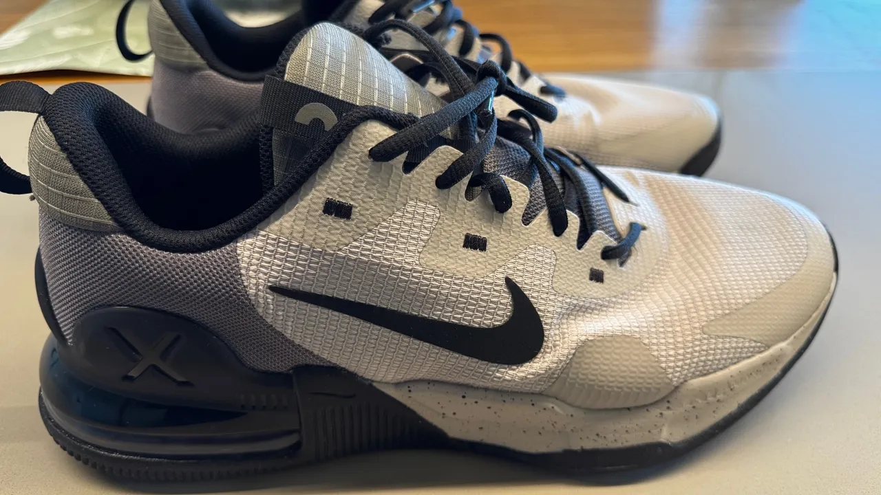 Tênis Nike para Treino - Conforto e Performance!