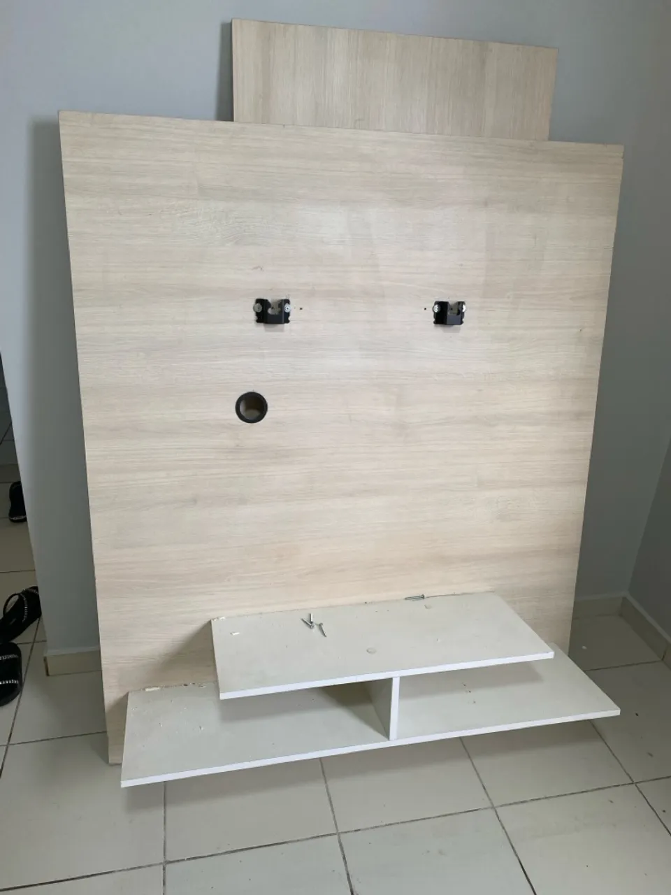 Doação painéis de TV e Armário