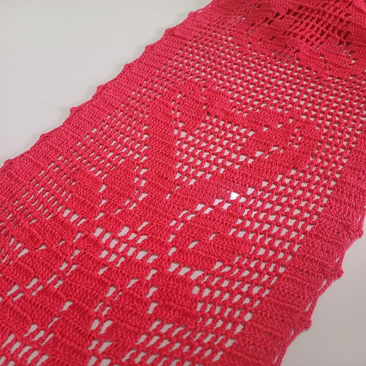 Caminho de Mesa Crochê Vermelho  - Foto 5