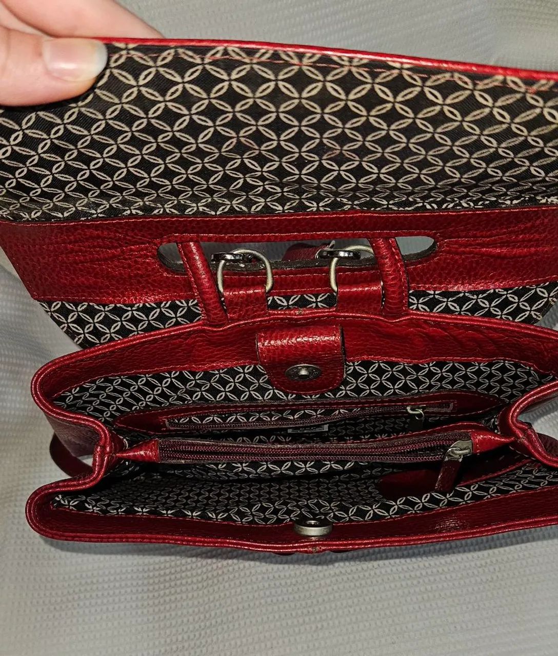 bolsa e mochila vermelha de couro legítimo - studio bag - Foto 5