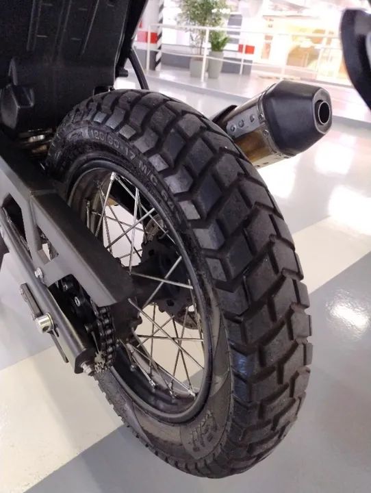 Himalayan 411 2022/2023 - Foto 6