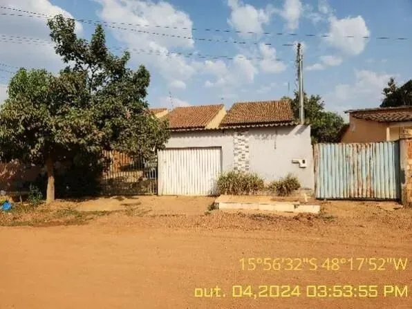 Leilão - SANTO ANTONIO DO DESCOBERTO/GO - CASA
