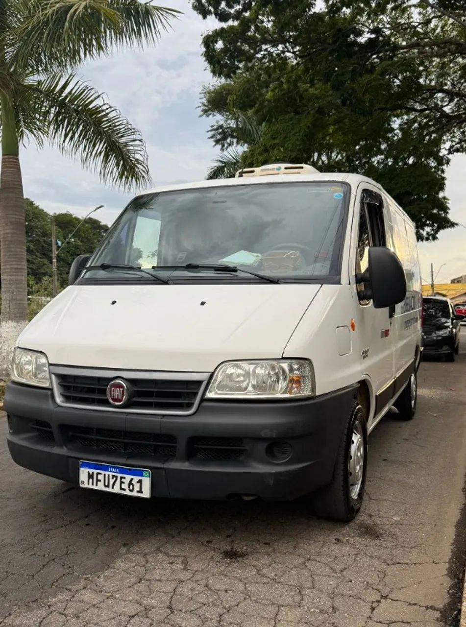 FIAT DUCATO 2015 REFRIGERADA -10 GRAUS MUITO CONSERVADA