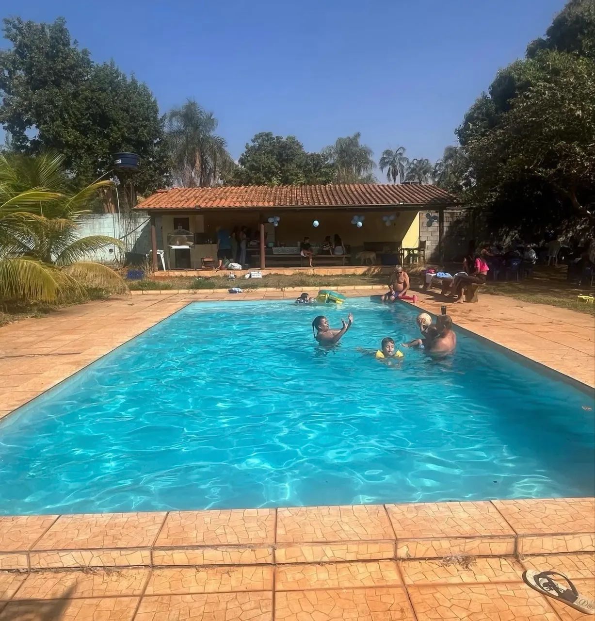 Aluga-se chácara em Aragoiania (go) - Foto 2