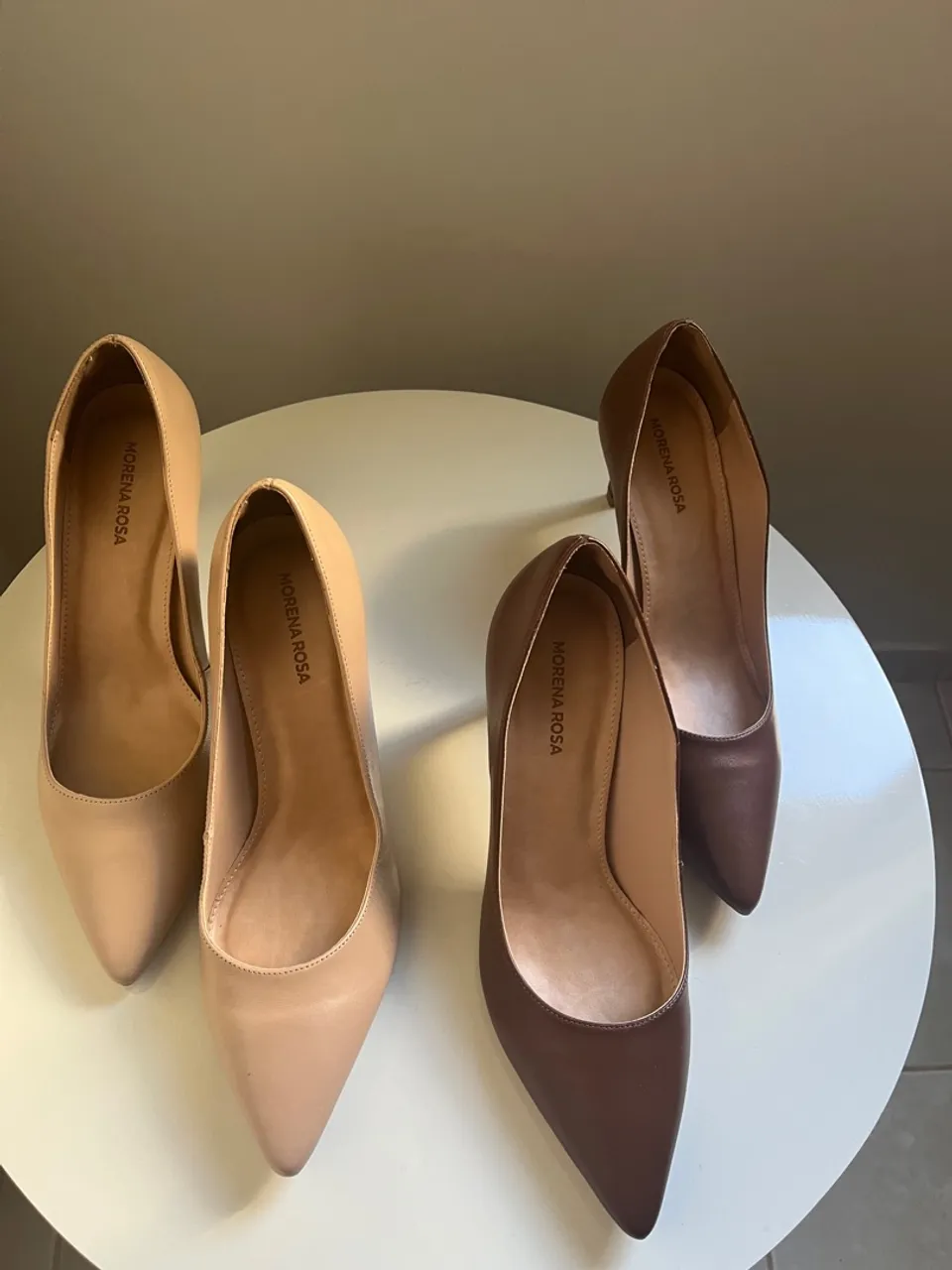 Sapatos Morena Rosa - Cores Bege e Marrom
