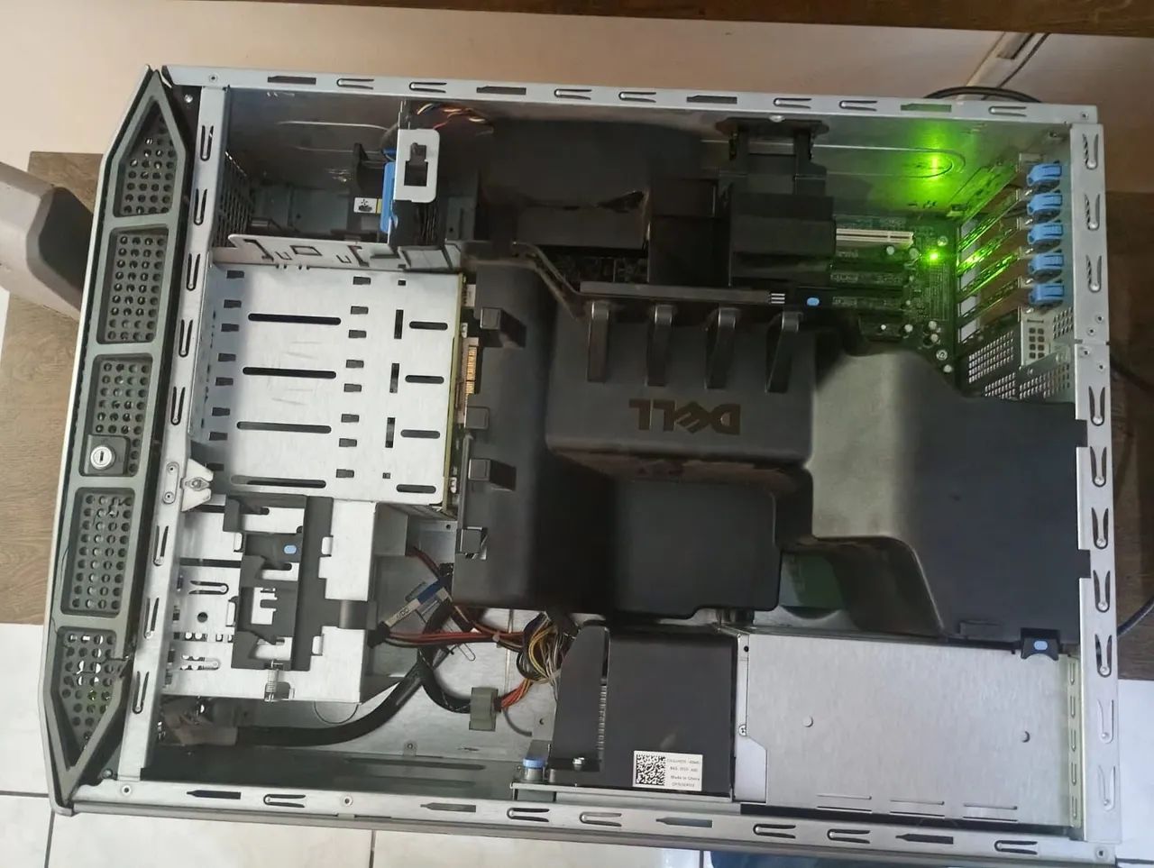 Dell PowerEdge T300 Servidor - Foto 4