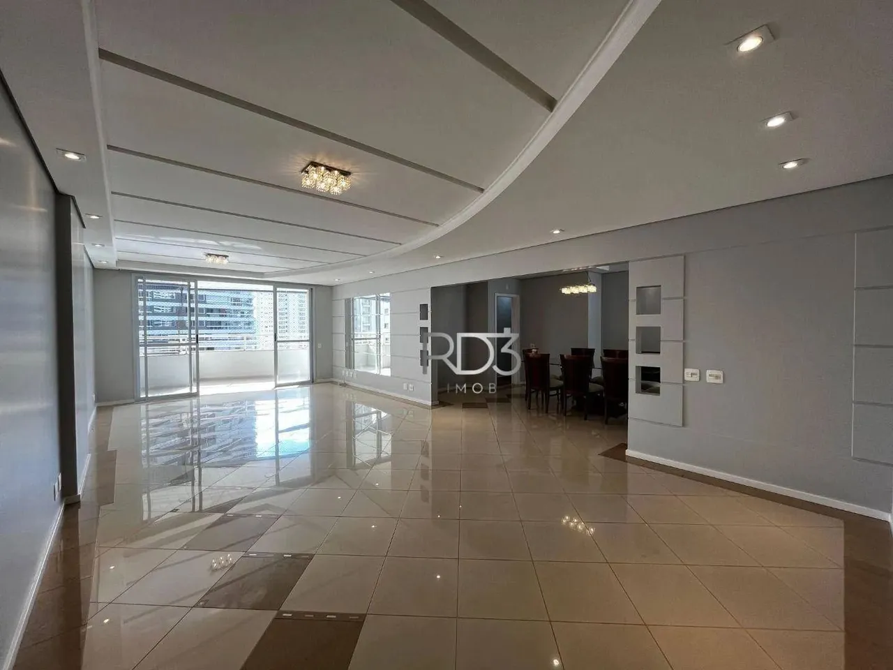 Apartamento com 4 dormitórios para alugar, 230 m² por R$ 8.800/mês - Gleba Palhano - Londr