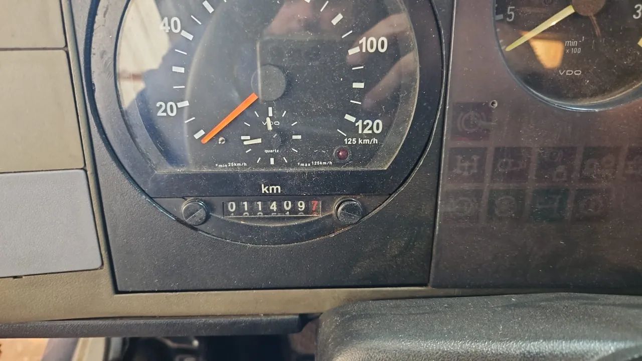 CAMINHÃO MERCEDES BENS 710  - Foto 8