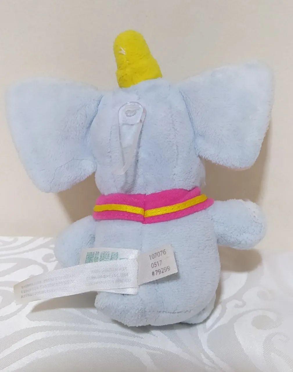 Pelúcia Dumbo 15 cm Disney,  - Foto 2